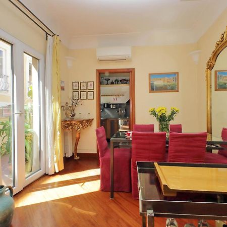 4Bnb - Luxury Trevi Apartment W Terrace Rome Bagian luar foto
