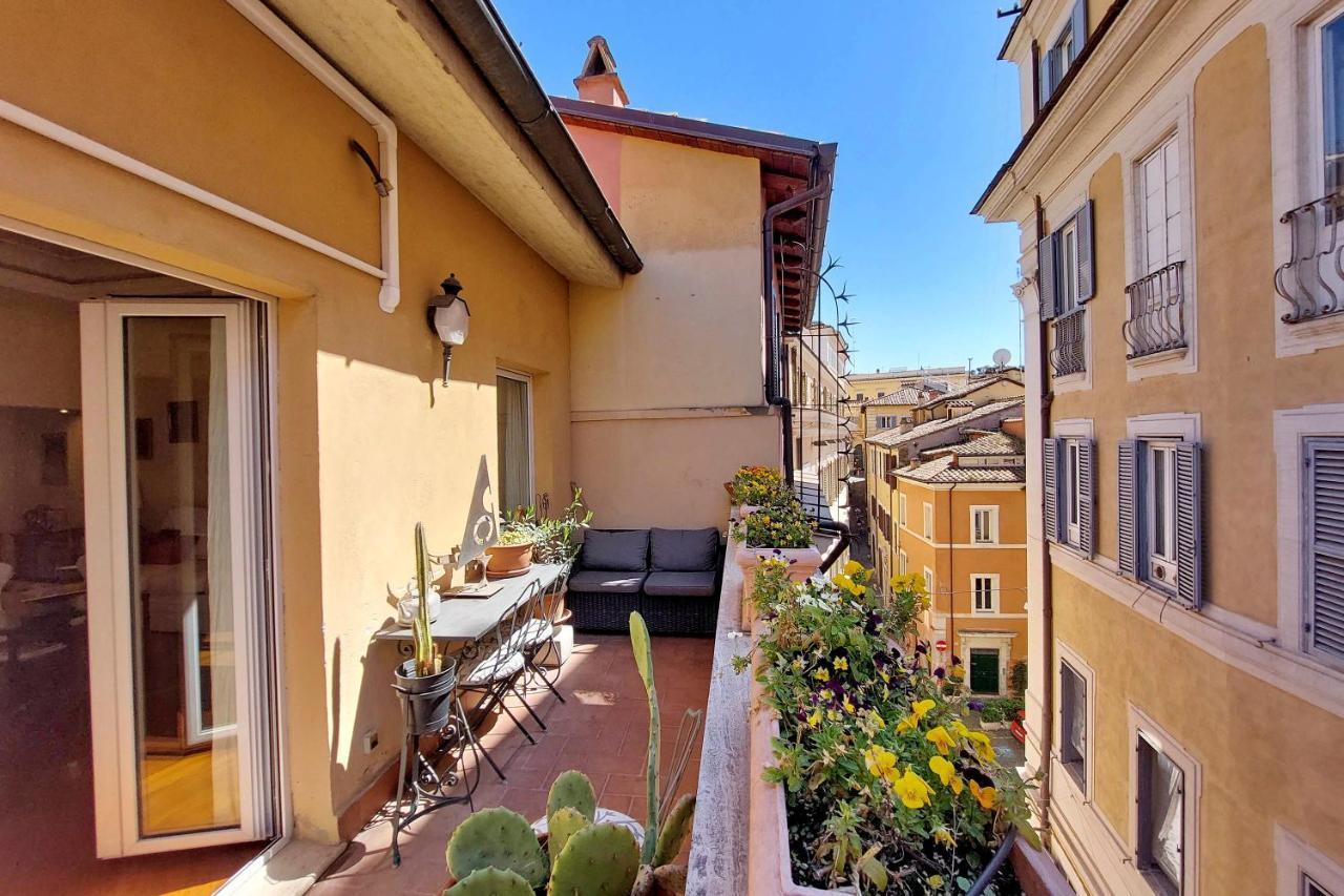 4Bnb - Luxury Trevi Apartment W Terrace Rome Bagian luar foto