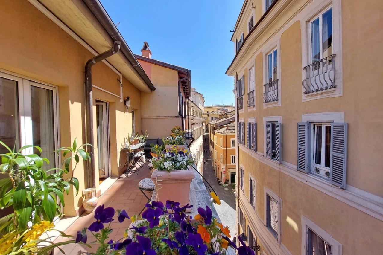 4Bnb - Luxury Trevi Apartment W Terrace Rome Bagian luar foto