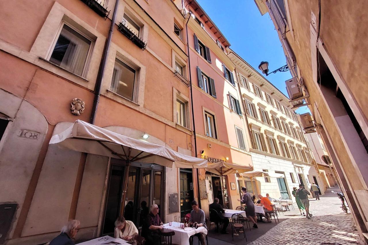 4Bnb - Luxury Trevi Apartment W Terrace Rome Bagian luar foto