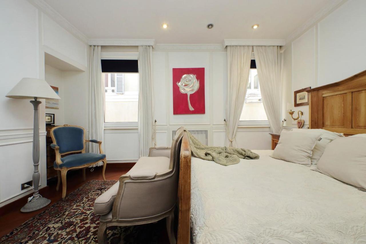 4Bnb - Luxury Trevi Apartment W Terrace Rome Bagian luar foto